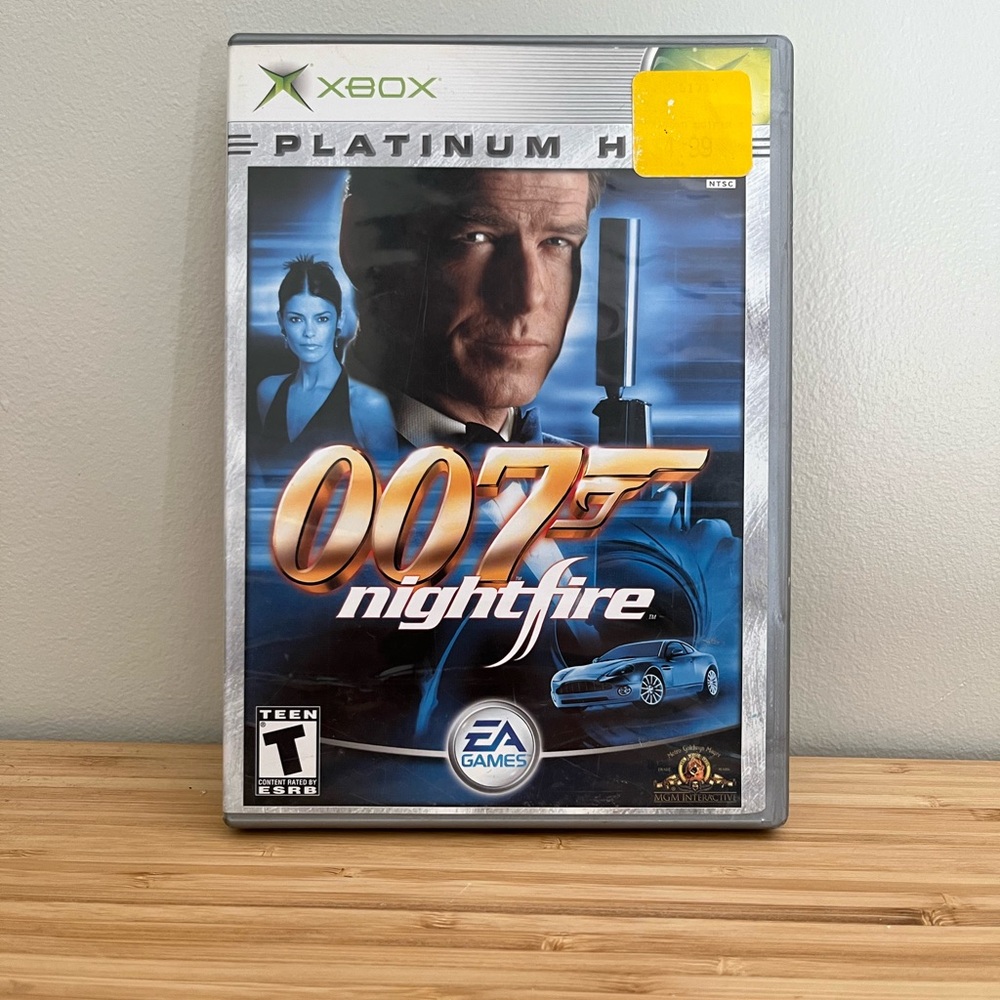 007 Night Fire Xbox Game